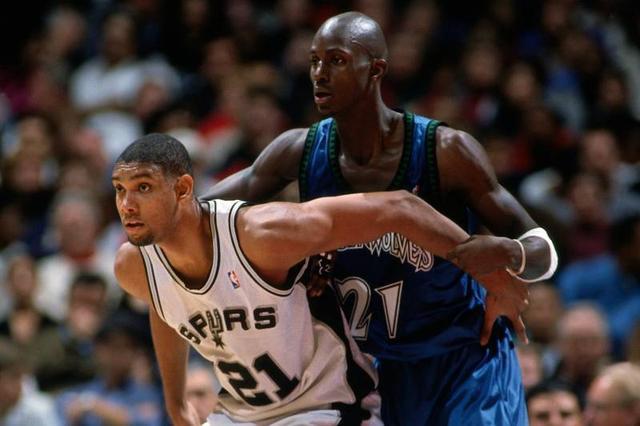 与霍伊伦德 与霍伊伦德